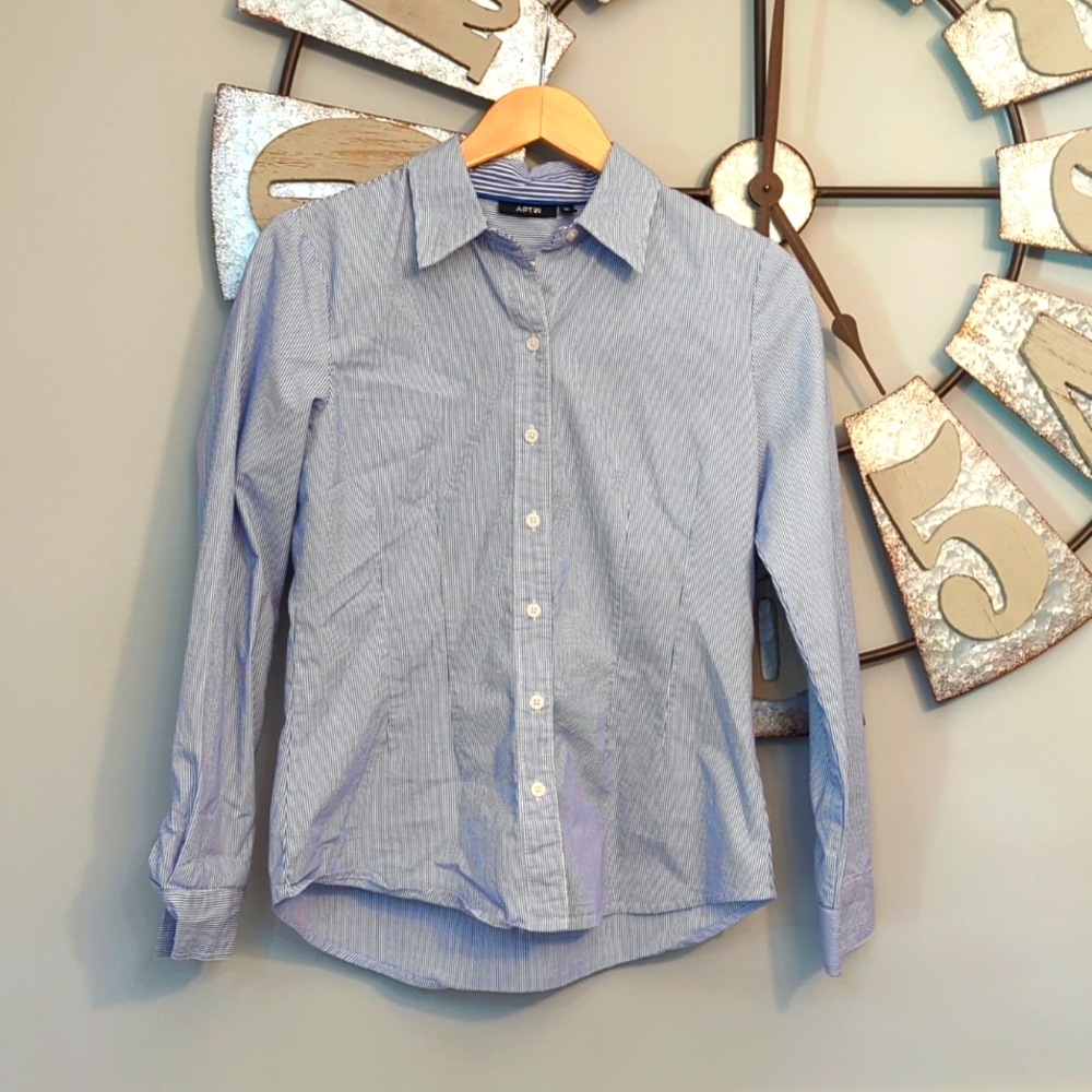 Apt 9 woman's blouse